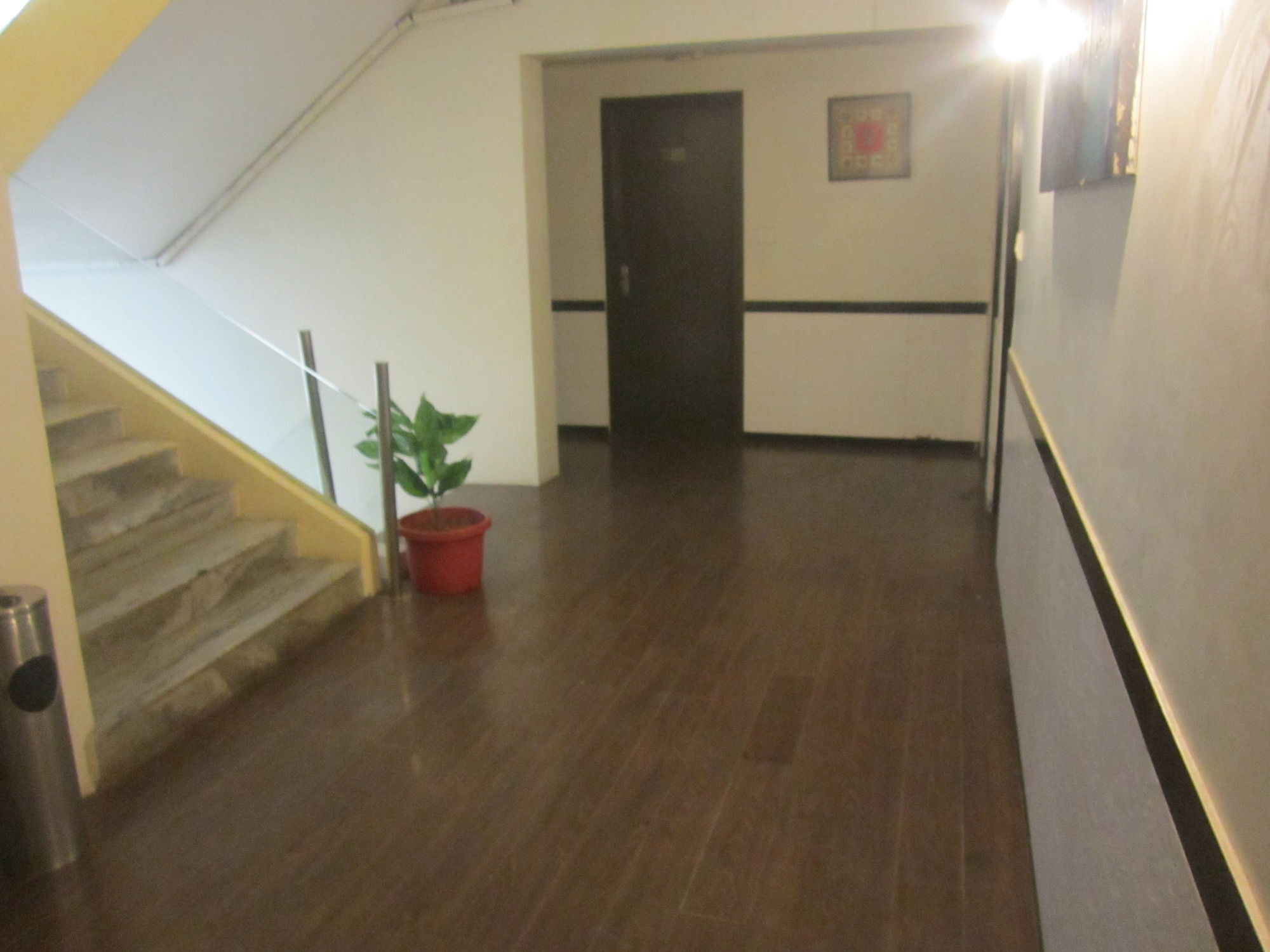 Hotel Orritel West Мумбай Екстериор снимка